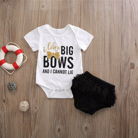 I like Big Bows Ruffled Bottoms Set