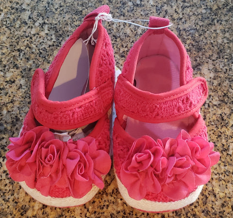 Dark Pink Lacy Shoes with Rosettes